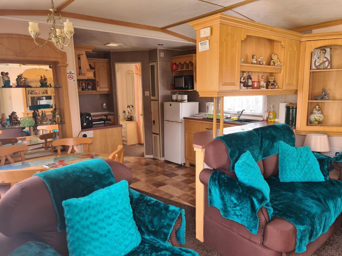 Отель 6 Berth On Seaview Инголдмелс Экстерьер фото