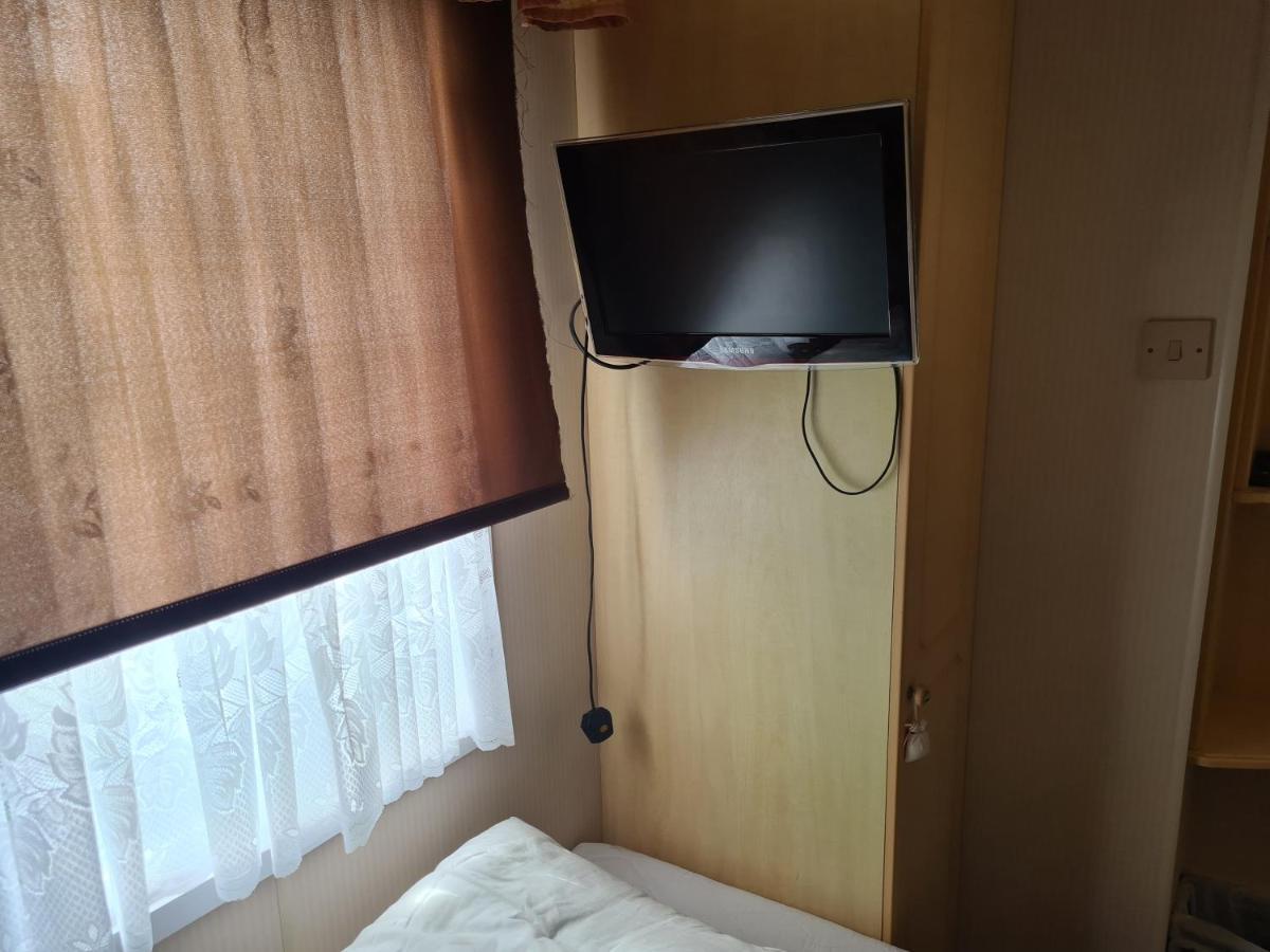 Отель 6 Berth On Seaview Инголдмелс Экстерьер фото