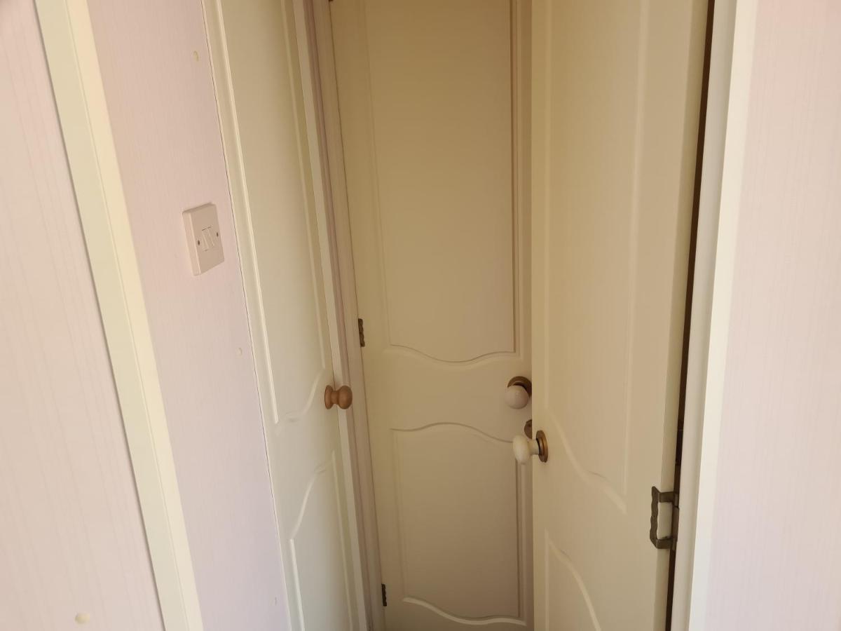 Отель 6 Berth On Seaview Инголдмелс Экстерьер фото