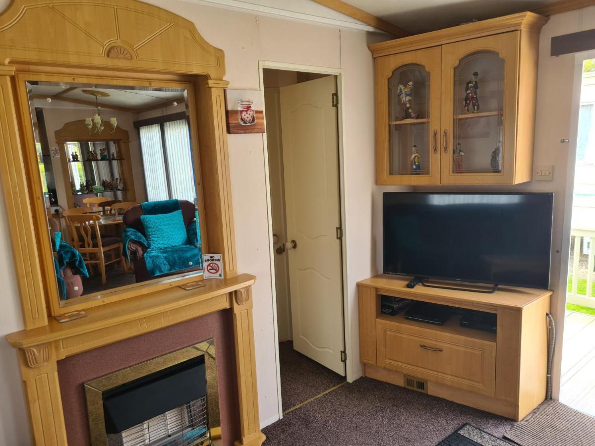 Отель 6 Berth On Seaview Инголдмелс Экстерьер фото