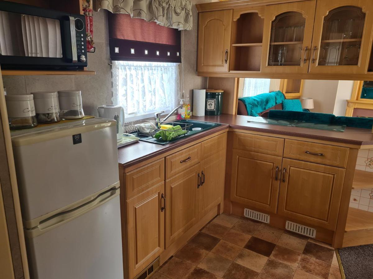Отель 6 Berth On Seaview Инголдмелс Экстерьер фото